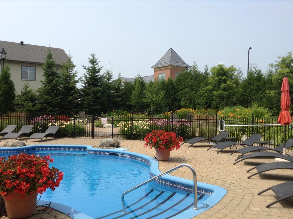 Hotel Vallea Bromont Luaran gambar