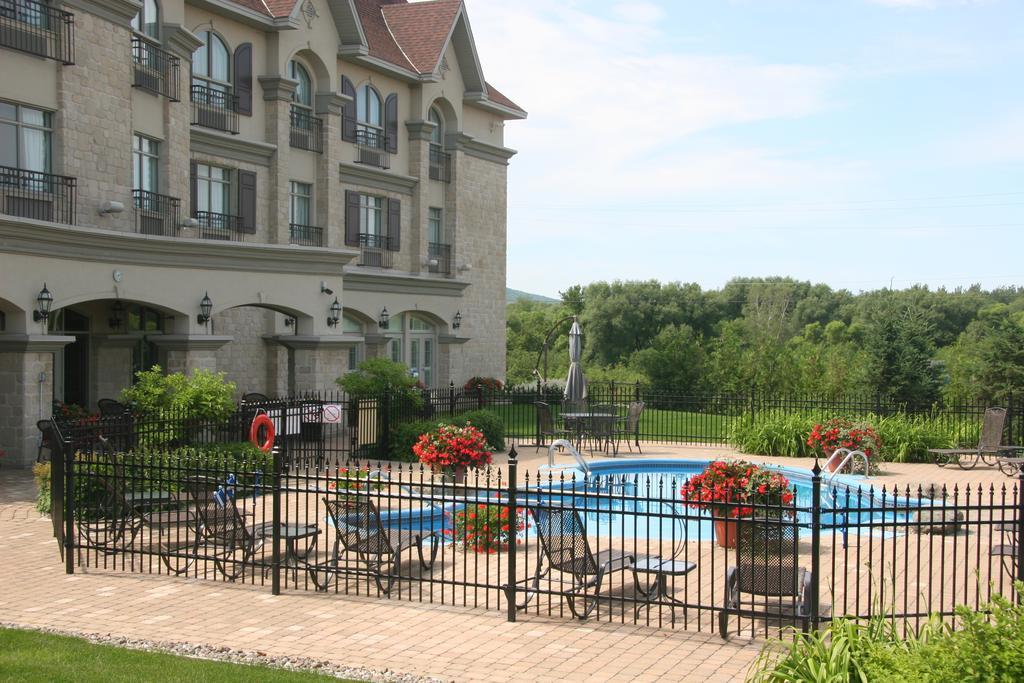 Hotel Vallea Bromont Luaran gambar